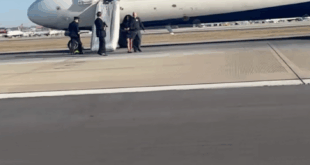 NTSB: No Oil Visible in Right Engine of Smoke-Filled Delta Flight