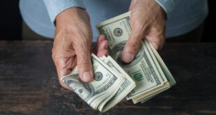 8 Instances When Using Cash Might Be Your Best Bet